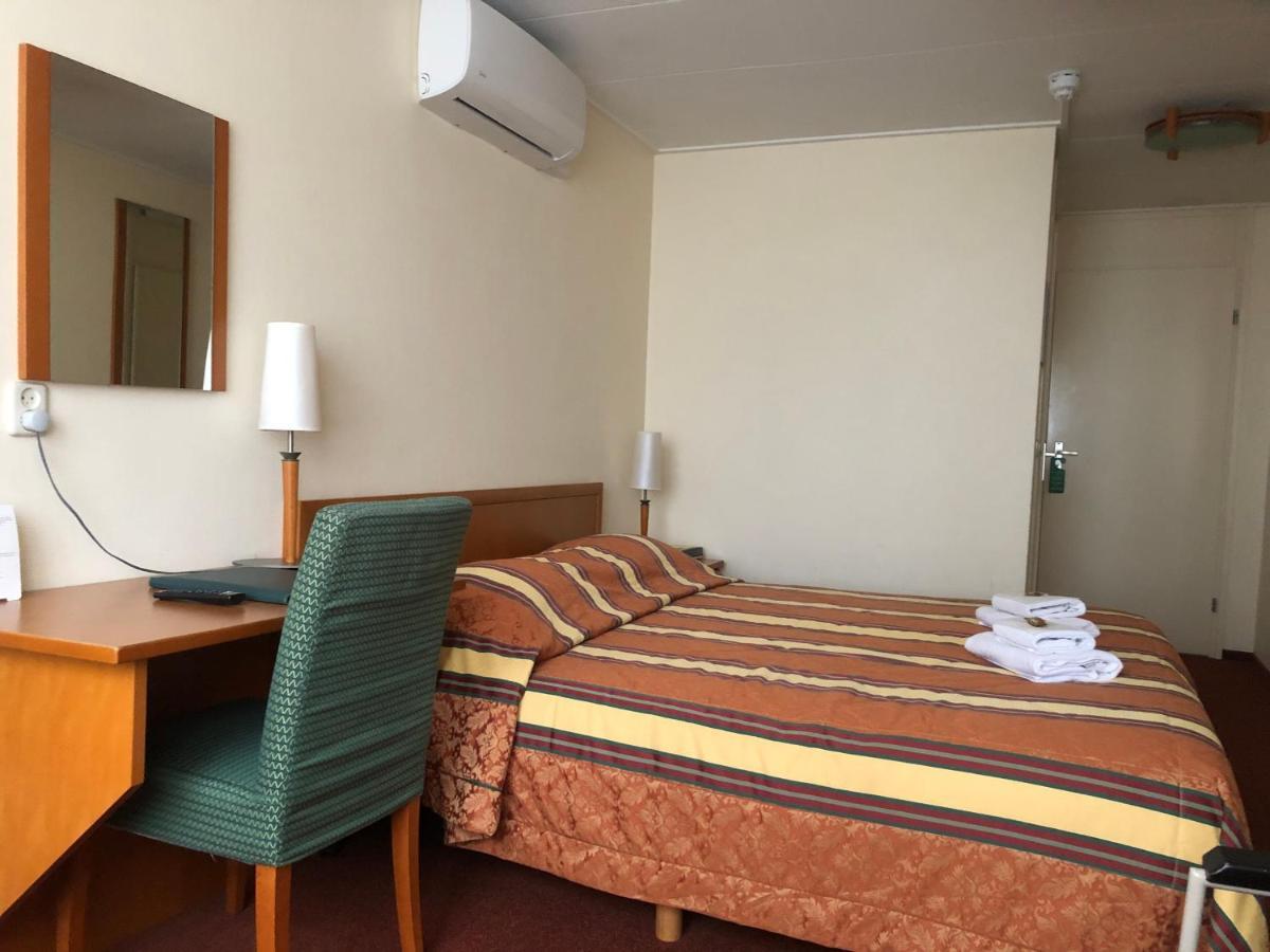 Hotel Kuik Ruinen Bagian luar foto